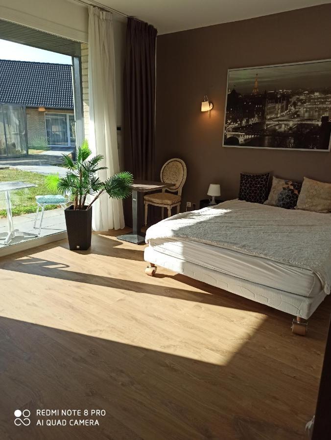 Hotel Fleur De Lys Bailleul  Buitenkant foto